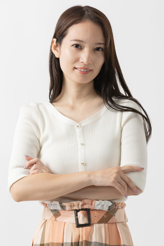 松村芽依