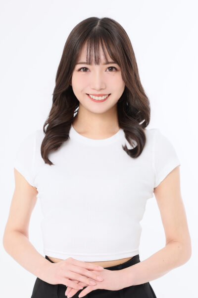 岡沙音里
